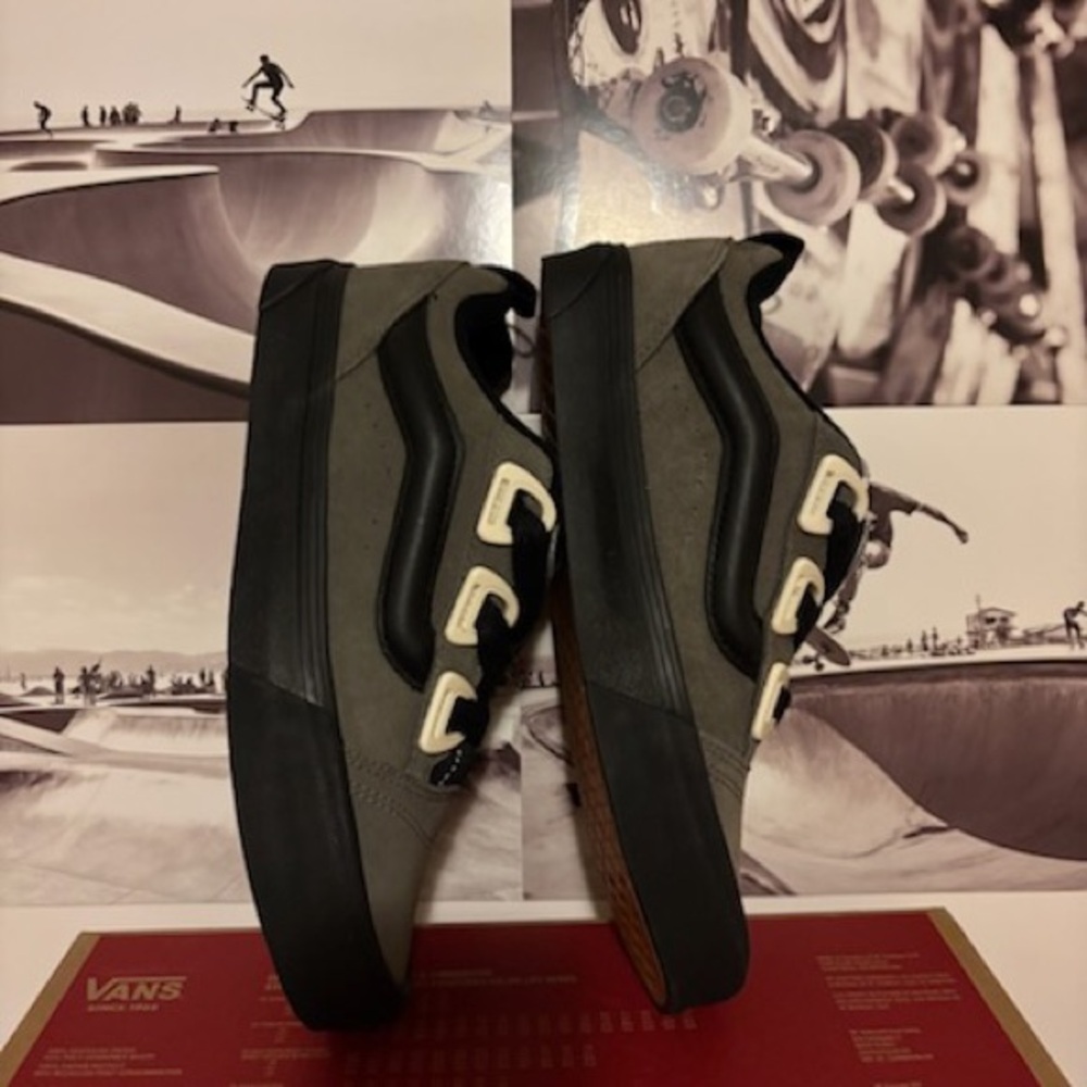 Vans Knu Skool DR sz 7.0 Men 8.5 Woman - Picture 6 of 12